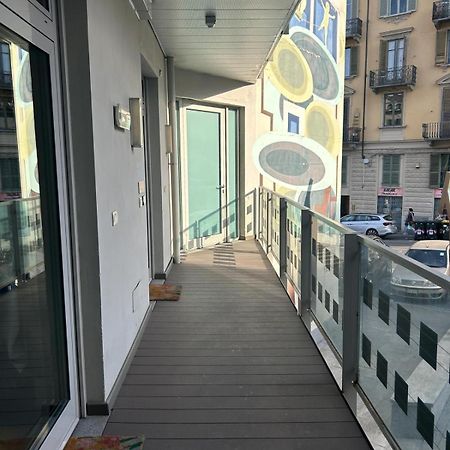 Appartement Luoghi Comuni Porta Palazzo à Turin Extérieur photo